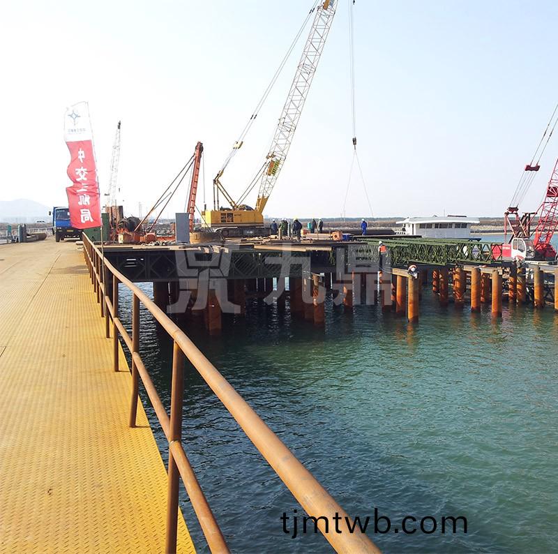 中(zhong)交三航威海青榮(rong)城(cheng)際(ji)公路雙島港特大橋(qiao)鋼平(ping)檯