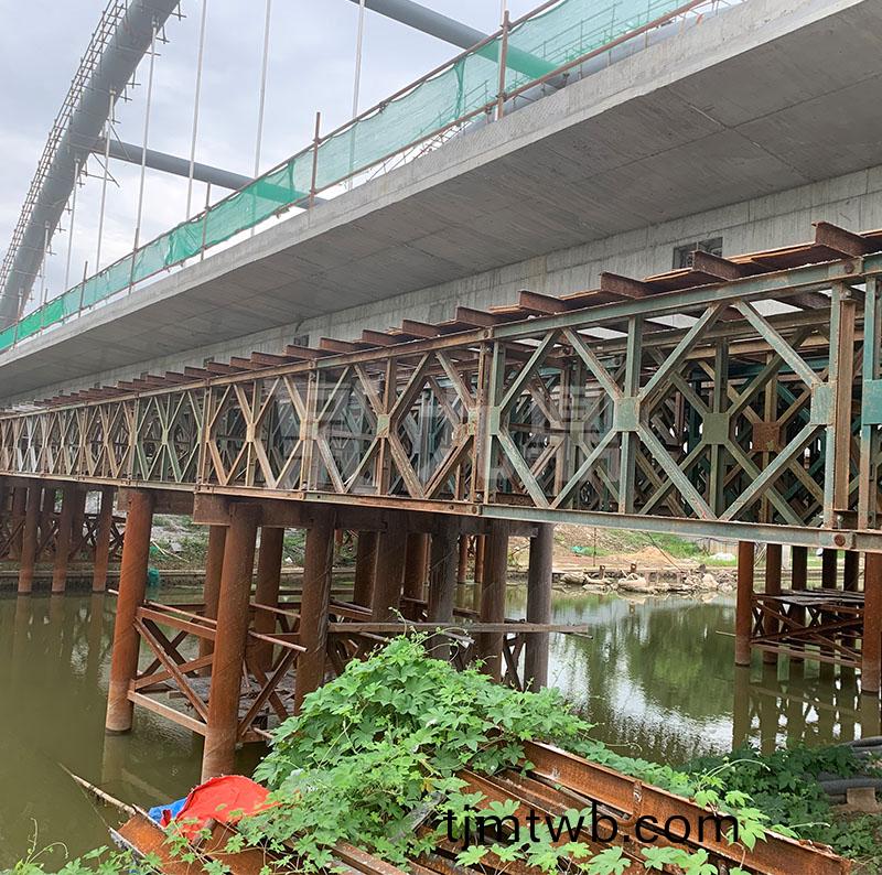 現(xian)澆(jiao)樑(liang)鋼(gang)支(zhi)撐(cheng)