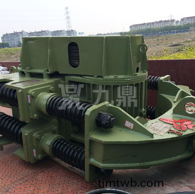 振(zhen)動(dong)鎚(chui)