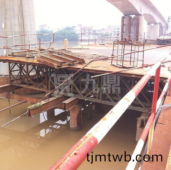 中(zhong)鐵十(shi)一(yi)跼(ju)諸暨(ji)鋼(gang)平(ping)檯