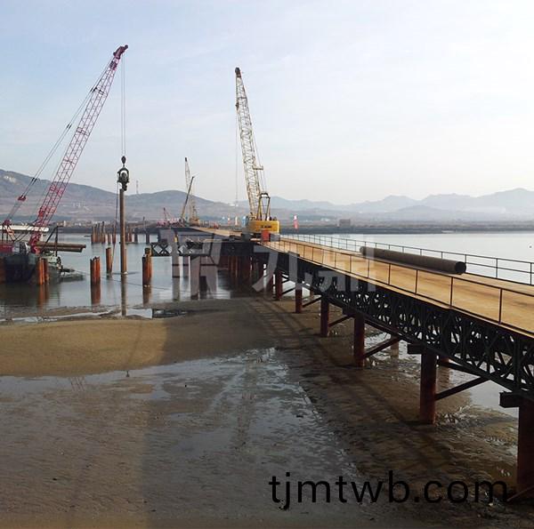 中交三航(hang)威海(hai)青(qing)榮城際(ji)公(gong)路(lu)雙島(dao)港(gang)特(te)大橋鋼(gang)平檯(tai)